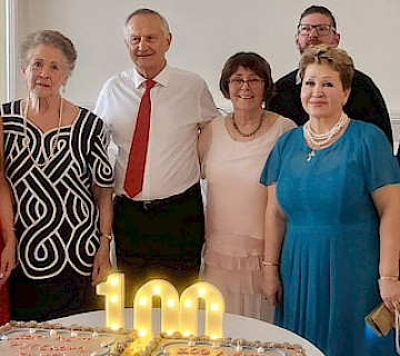 Праздничный банкет в честь 100- летия Русского клуба в Сиднее