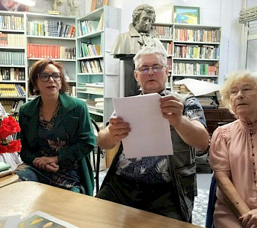 Стихи Рылеева и гусары в библиотеке Русского клуба