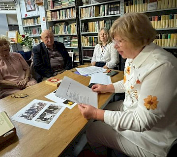 Стихи Рылеева и гусары в библиотеке Русского клуба