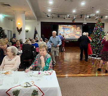 Празднование Нового года в Русском клубе